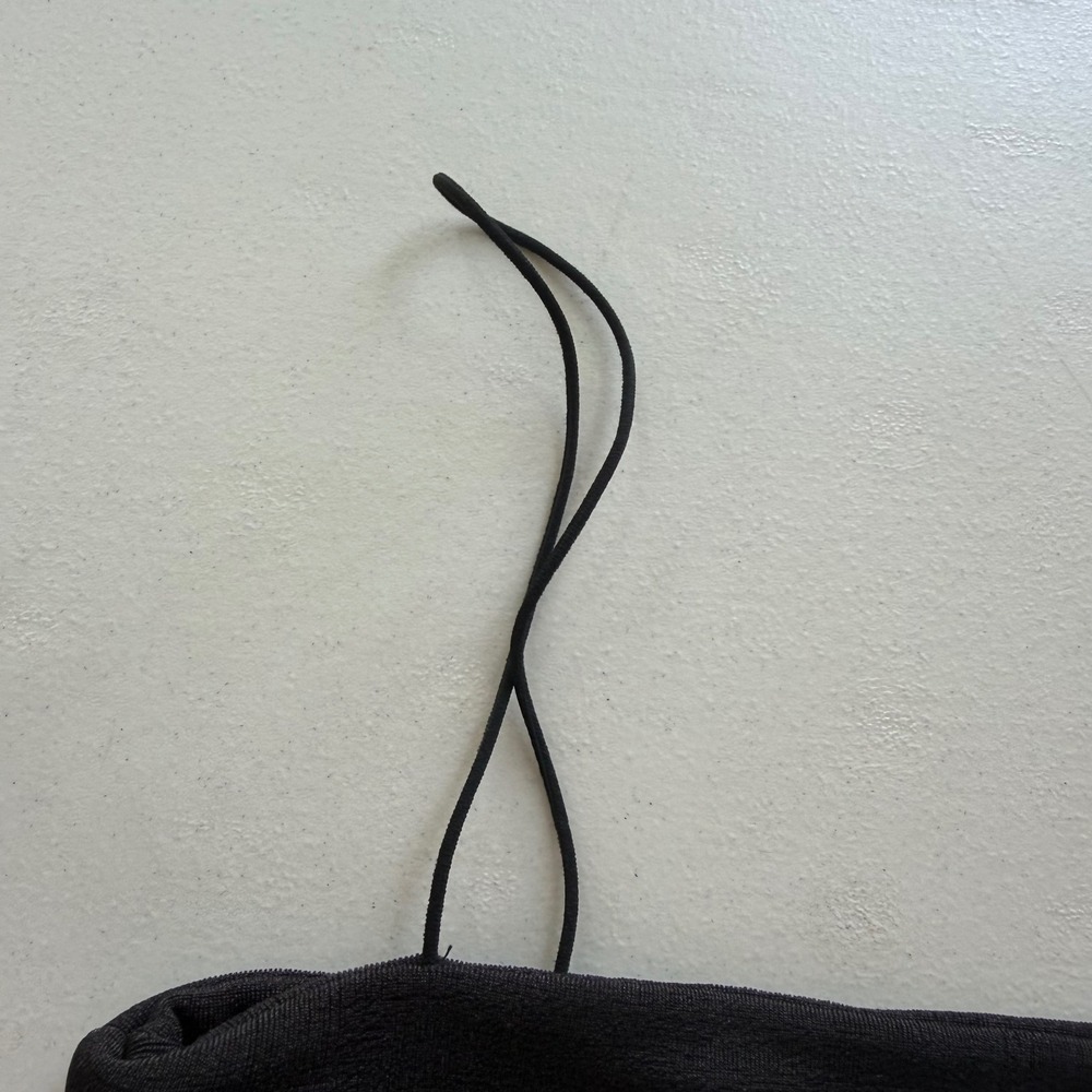 Edikted Sz S Black Spaghetti Strap Textured Knit Bandeau Micro Crop Top Festival - Picture 10 of 10